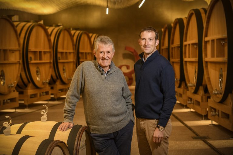 Deux siècles et un nouveau chapitre