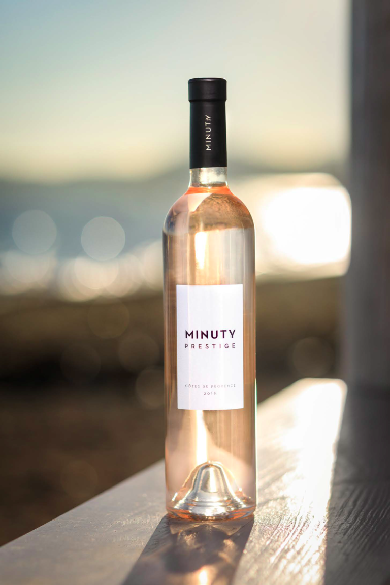 Pour ses 25 ans, Minuty offre un nouveau flacon à sa cuvée historique