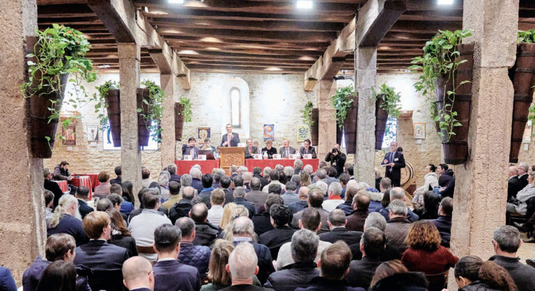Soixantième anniversaire de la vente des vins des Hospices de Nuits